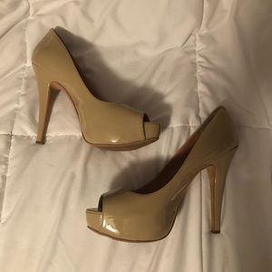 Vince Camuto Nude Heels
